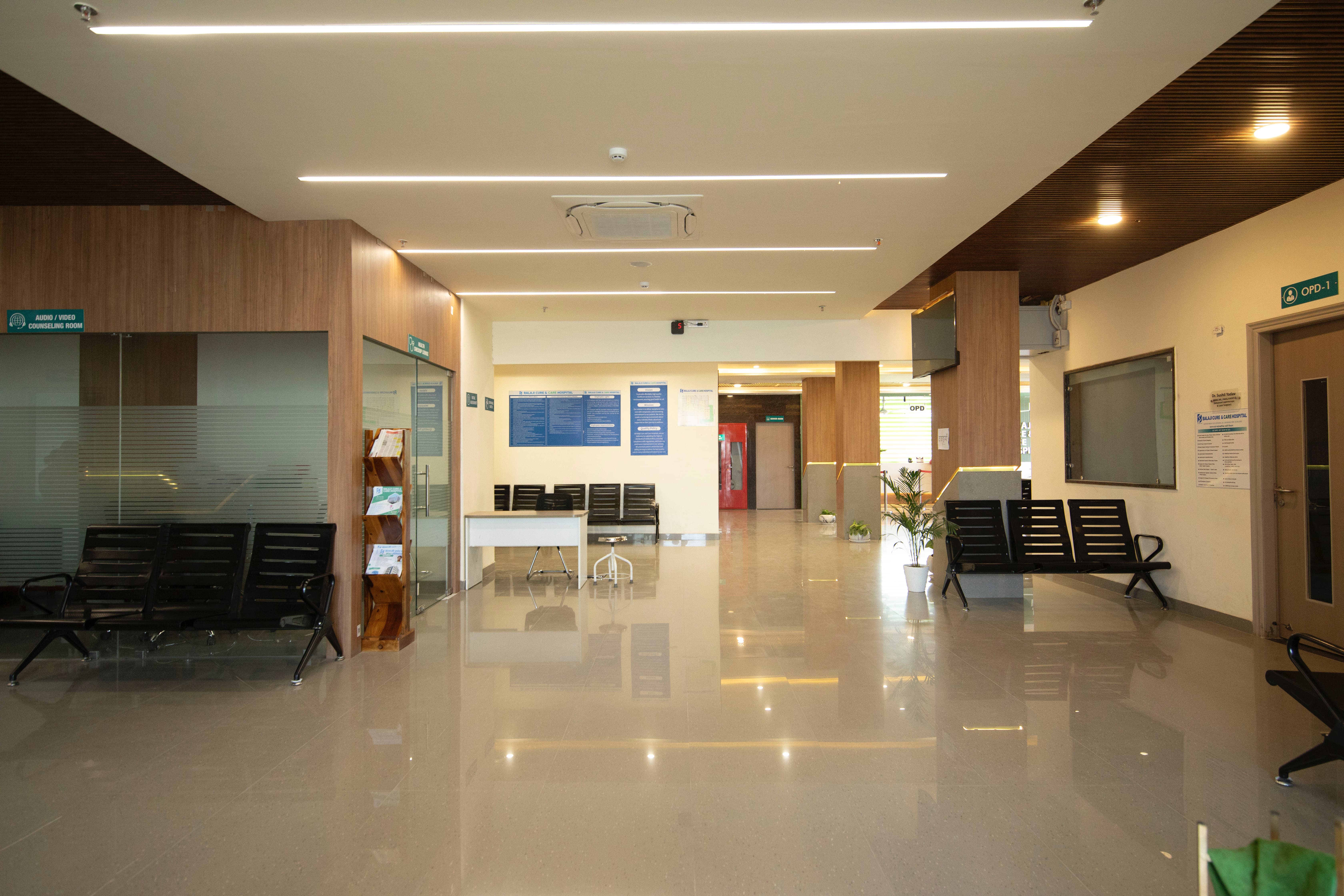 Balaji Hospital lobby and OPD, Jaipur
